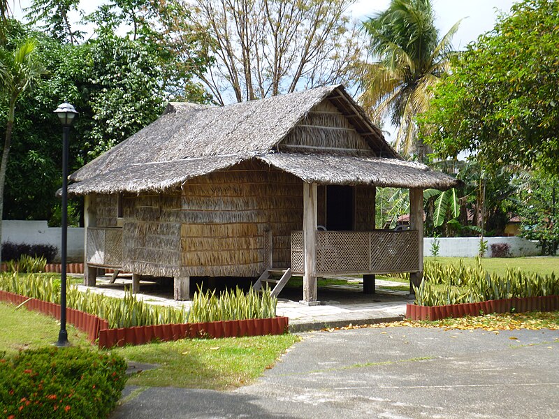 File:Nipa hut from Mabini shrine.JPG