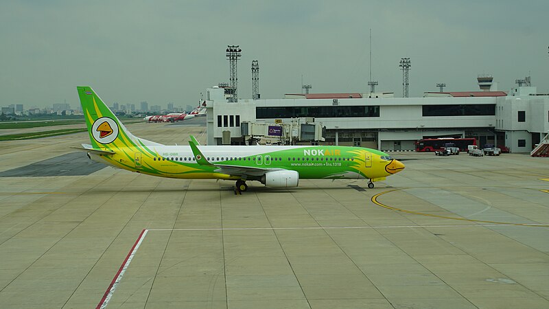 File:Nok Air Boeing 737-800 at Don Muang Airport.jpg