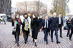 左からアイスランドのカトリーン・ヤコブスドッティル首相、オーランド自治政府のヴェロニカ・ソーンルース首長、フィンランドのサンナ・マリン首相、クリスターソン、ノルウェーのヨーナス＝ガール・ストーレ首相（2022年11月1日）