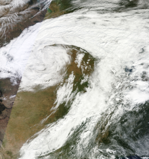 <span class="mw-page-title-main">October 2013 North American storm complex</span> Blizzard and tornado outbreak
