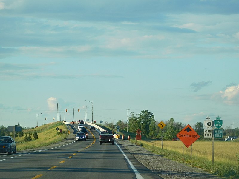 File:ON 140 between Port Colborne and Welland.jpg