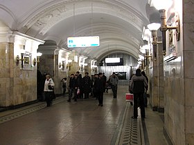 Иллюстративное изображение статьи Октябрьская (метро, ​​Кольцевая линия)