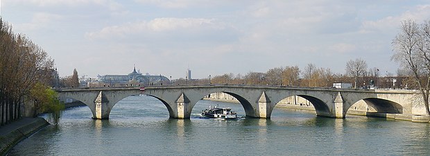 Pont Royal à Paris.