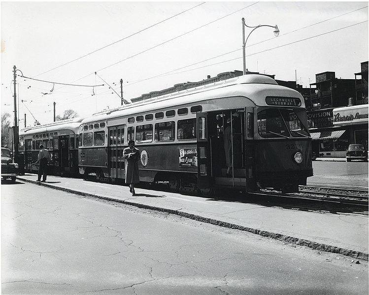 File:PCC Streetcars at Cleveland Circle, 1951.jpg