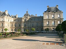 Palais du luxembourg front.jpeg