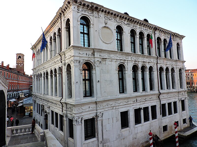 File:Palazzo dei Camerlenghi, Venice (37737148042).jpg