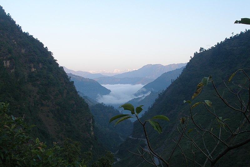 File:Palpa, Mahabharat Range, Lesser Himalaya, Nepal.jpg