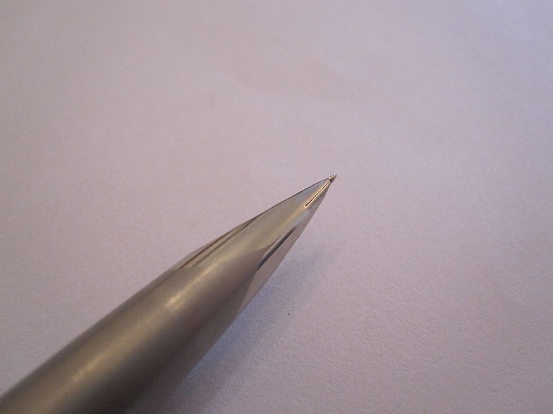 File:Parker 50 (falcon) nib.jpg