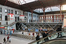 Interior of Príncipe Pío station