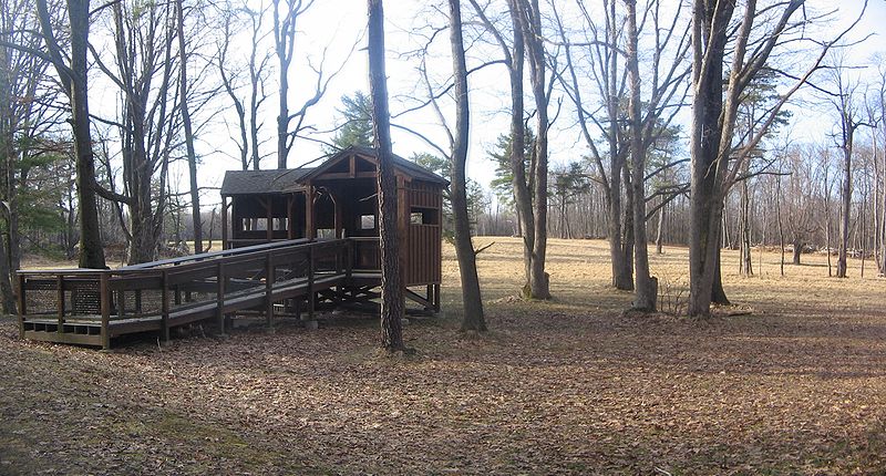 File:Quehanna Hoover Farm Blind.jpg