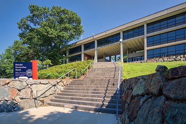 Rabb Graduate Center (1965, Benjamin Thompson)