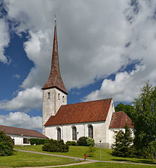 Rakvere kirik 05-06-2012.jpg