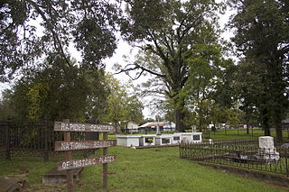 <span class="mw-page-title-main">Rapides Cemetery</span> Historic site in Rapides Parish, Louisiana, US
