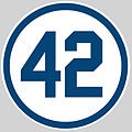 Jackie Robinson (2B).  Si ritirò da tutta la MLB il 15 aprile 1997.