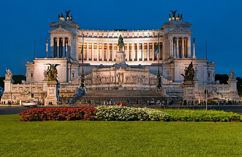 File:Roma- Altare della Patria (Piazza Venezia) - 52347399654 (cropped).jpg