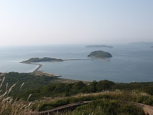 Russkiy island. Sea view from the 9th Fort - panoramio.jpg