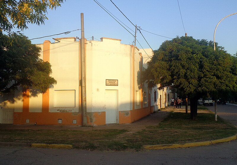 File:Santa Lucía, San Pedro 05.jpg