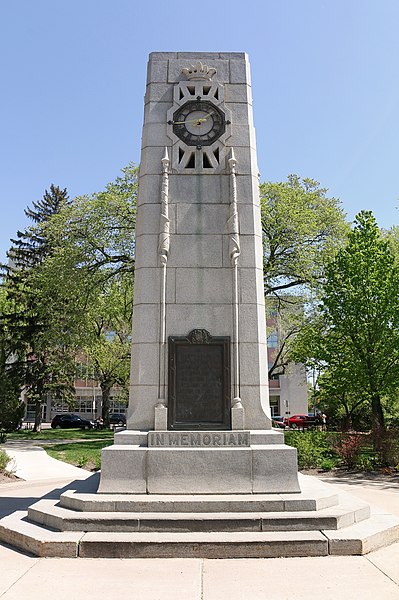 File:Saskatoon Cenotaph, 23rd St E, Saskatoon - panoramio.jpg