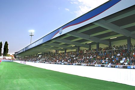 Stadion Wiener Neustadt.jpg