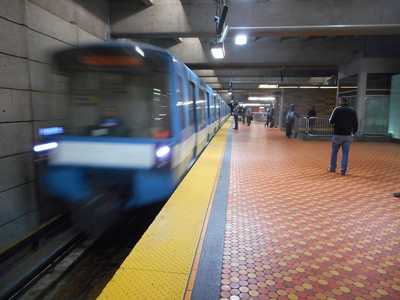 File:Station Lionel-Groulx - 114.jpg