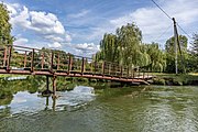 English: Svislač river near Sierabranka microdistrict. Minsk, Belarus Беларуская: Рака Свіслач каля мікрараёна Серабранка. Мінск, Беларусь Русский: Река Свислочь возле микрорайона Серебрянка. Минск, Беларусь