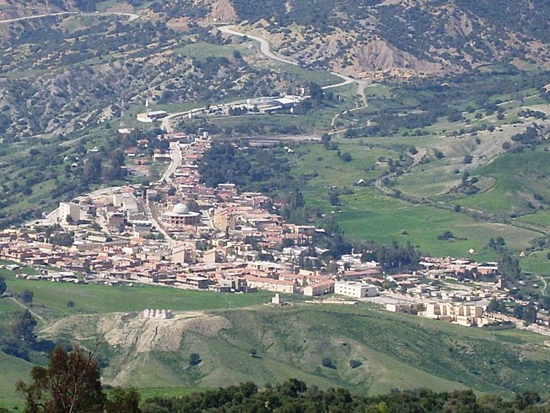 File:Tamezguida commune in Médéa Province.jpg