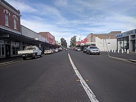 Главната улица на Улвърстоун през 2018 г.