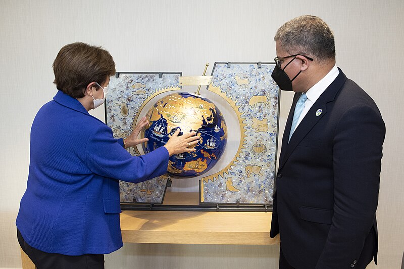 File:The Rt Hon Alok Sharma MP at the IMF (51520494961).jpg