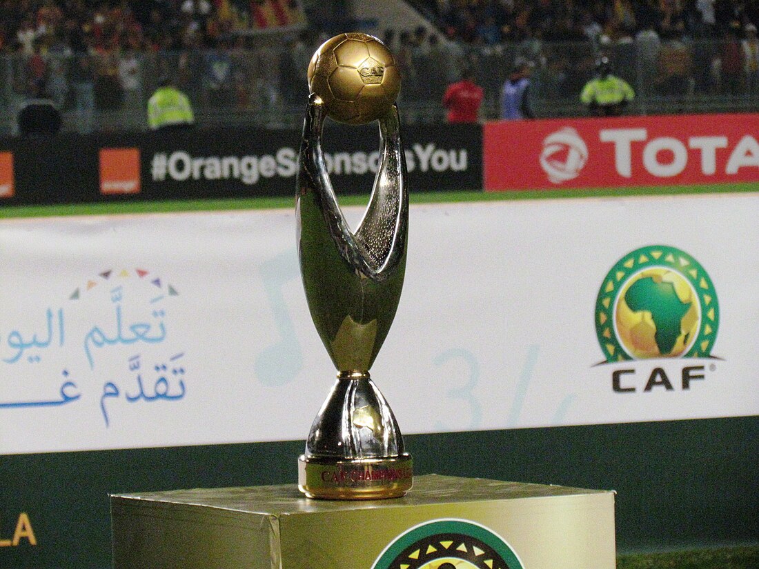 File:Trophée de la Ligue des champions de la CAF.jpg