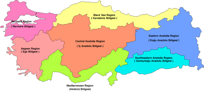 Regio's van Turkije Marmara Bölgesi (paars), Karadeniz Bölgesi (geel), Ege Bölgesi (roze), İç Anadolu Bölgesi (oranje), Doğu Anadolu Bölgesi (donkerblauw), Akdeniz Bölgesi (groen), Güneydoğu Anadolu Bölgesi (lichtblauw)