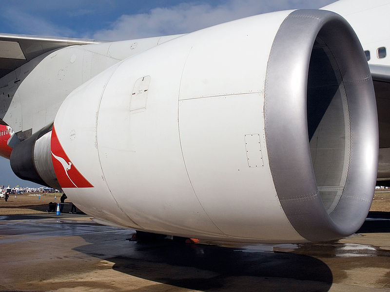 File:VH-OEG 'Parkes' Boeing 747-438(ER) Qantas (8417337161).jpg