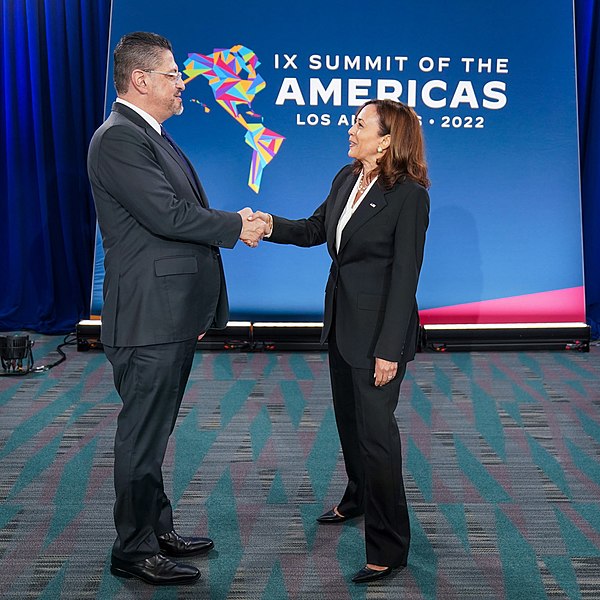 File:Vice President Harris met with Rodrigo Chaves at the sidelines of the 9th Summit of the Americas.jpg