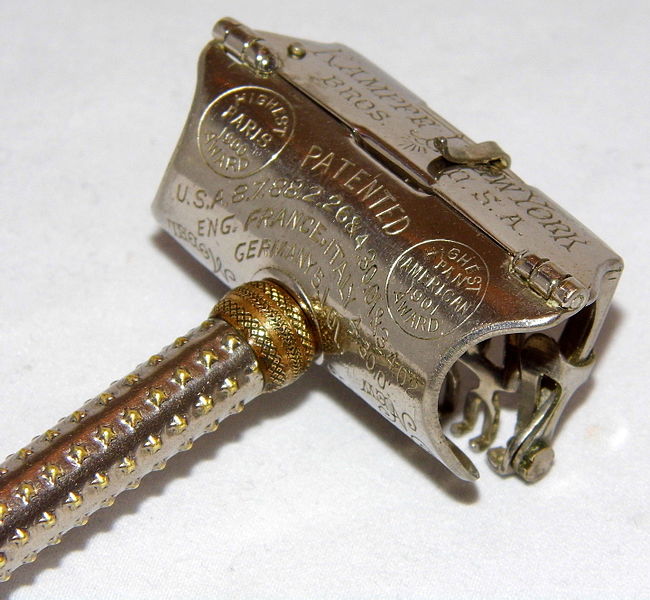 File:Vintage Kampfe Bros. Star Single Edge Safety Razor, Made In USA, Circa 1900s (23388666139).jpg