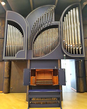 Waldmohr, Aula, Hugo-Mayer-Orgel (2).jpg