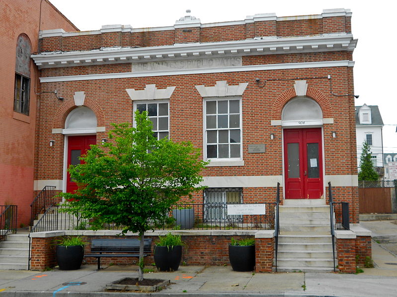 File:Walters Bathhouse Baltimore.JPG