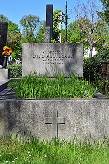 Wiener Zentralfriedhof - Gruppe 12 C - Otto Prutscher.jpg