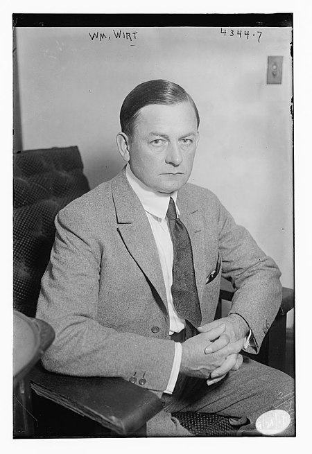 William Albert Wirt (1874-1938) in 1917.jpg