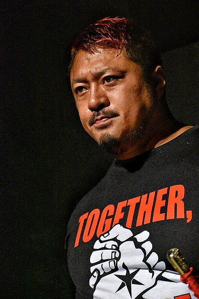 File:火野裕士2019.jpg