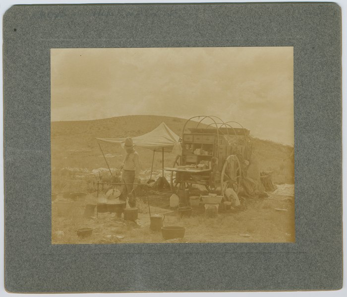 File:07346u J.A. chuck-wagon, getting dinner.tif