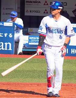 20180325 Кадзуки Камидзато, аутфилдер Yokohama DeNA BayStars, на стадионе Yokohama Stadium.jpg