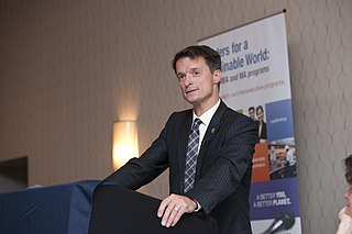 <span class="mw-page-title-main">Sylvain Charlebois</span> Canadian academic