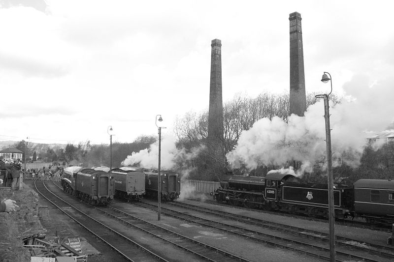 File:60532 62005 60009 and 60007 Barrow Hill.jpg