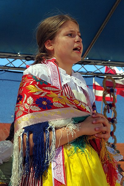 File:7.7.18 Klatovy Folklore Festival 139 (43270081211).jpg