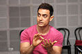 Aamir Khan at Satyamev Jayate press conference 09.jpg