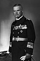 Адмірал Макс Бастіан з трьома Ганзейськими Хрестами на грудях (2 січня 1943).