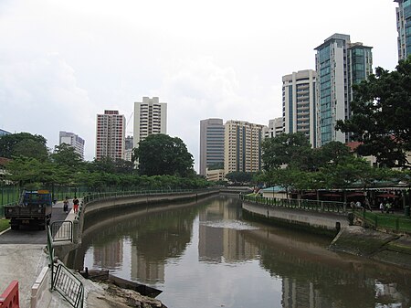 Alexandra Canal, Jul 06