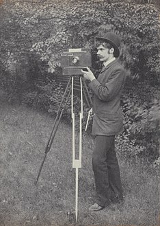 Alfred Stieglitz self-portrait, freienwald, 1886.jpg
