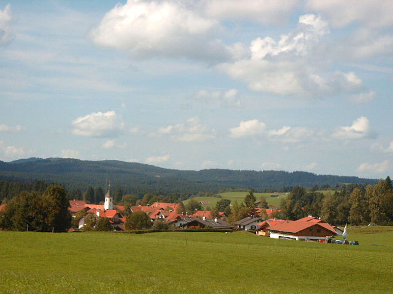 File:Altenau im Ammertal.jpg