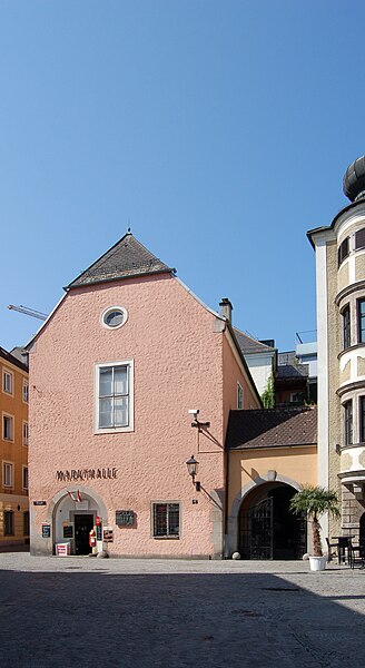 File:Altstadt 12 (Linz) III.jpg