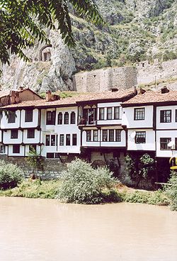 Oszmán házak és sziklasír Amasyában